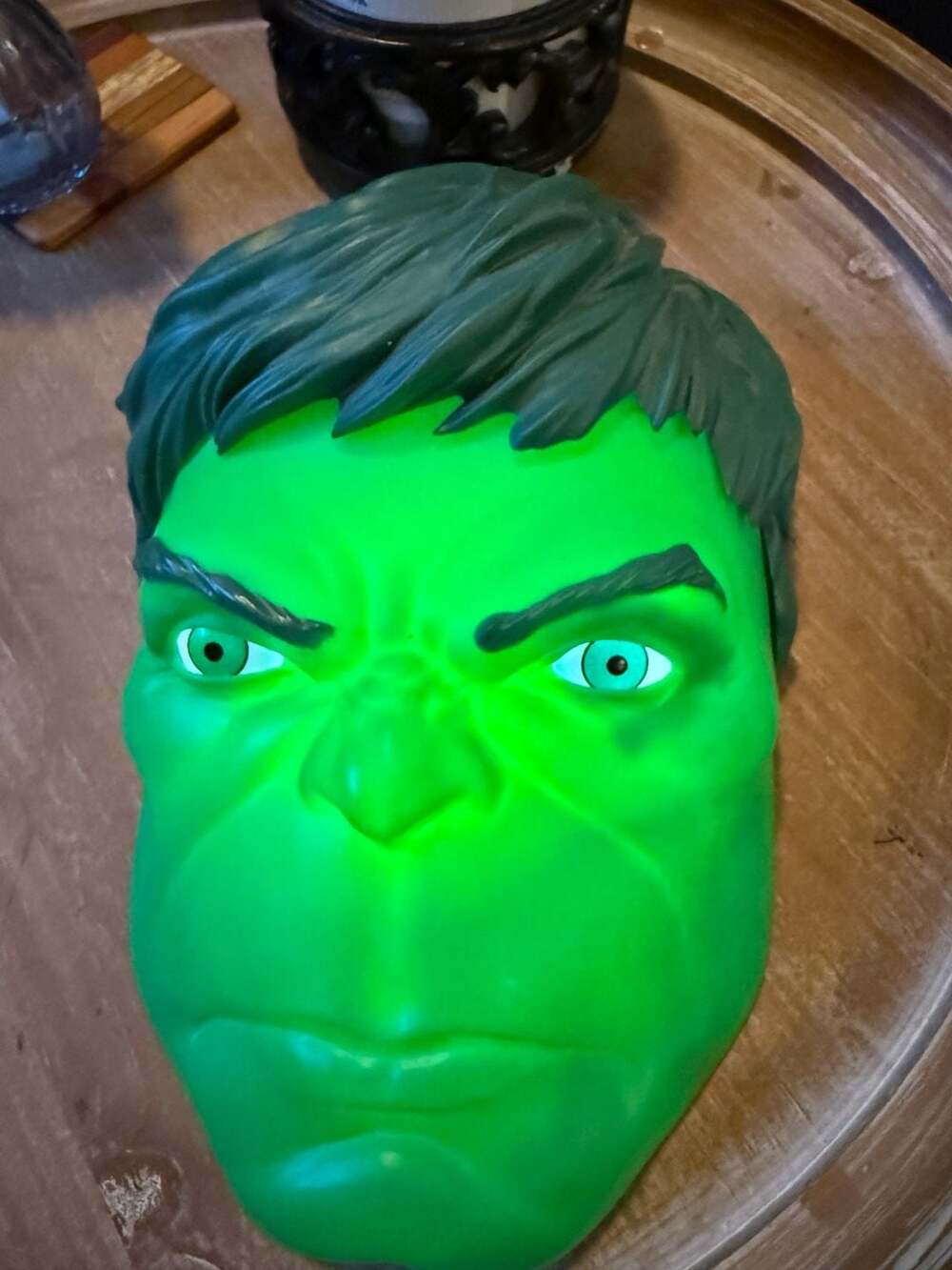 3DLightFX Marvel Avengers Hulk Face 3D Deco LED Wall Light Lamp Decor